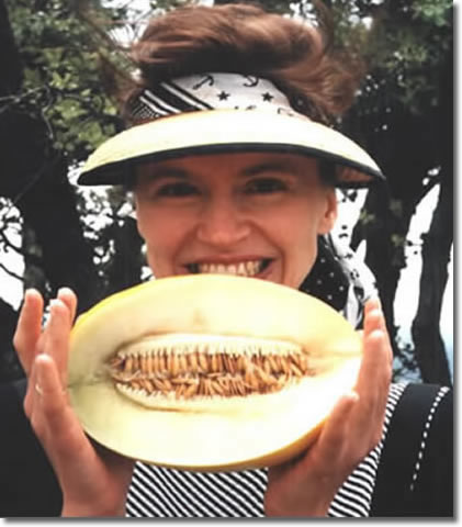 Frau mit Melone - Lebensfreude
